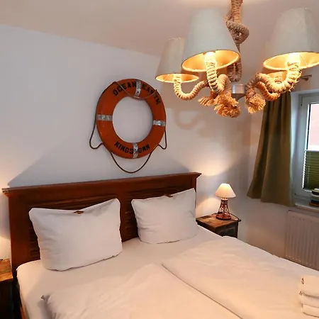 Bernstein Mare-comfort 1 Büsum